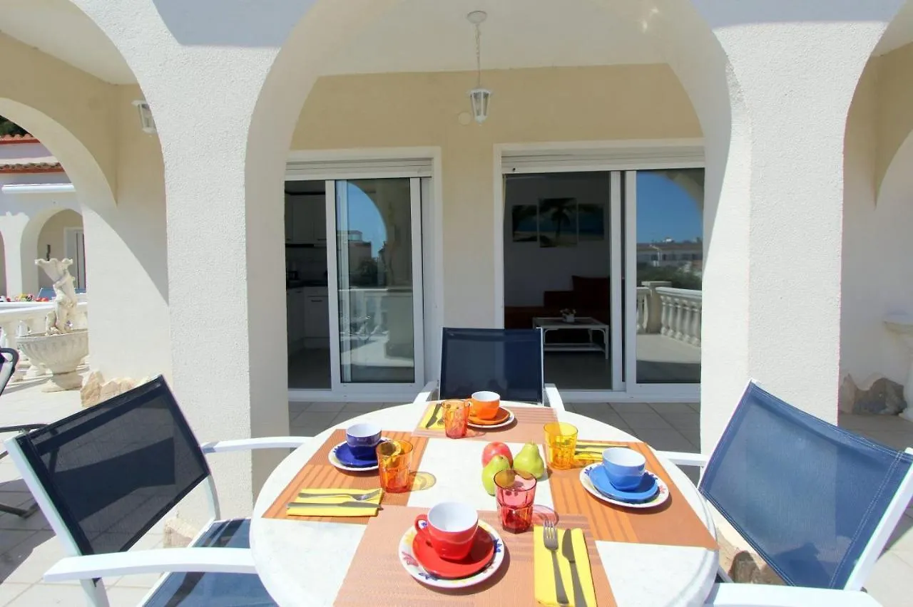 Leon Inmo Apartment Bella - 10412 Empuriabrava 0*,  Spain